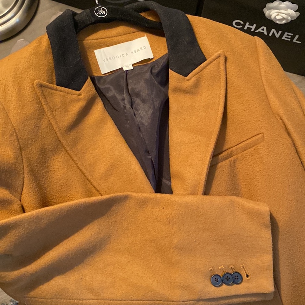 Veronica Beard Camel coat with black collar